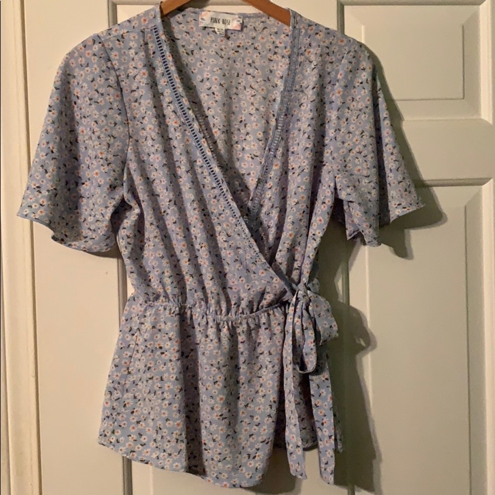Tie up Floral blouse